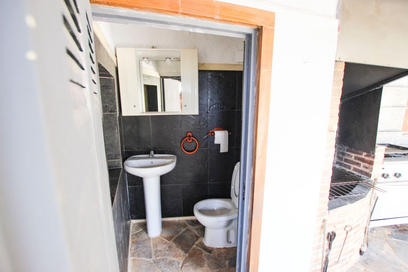 4 bedroom Villa for sale in Altea with pool garage - € 590,000 (Ref: 9521949)