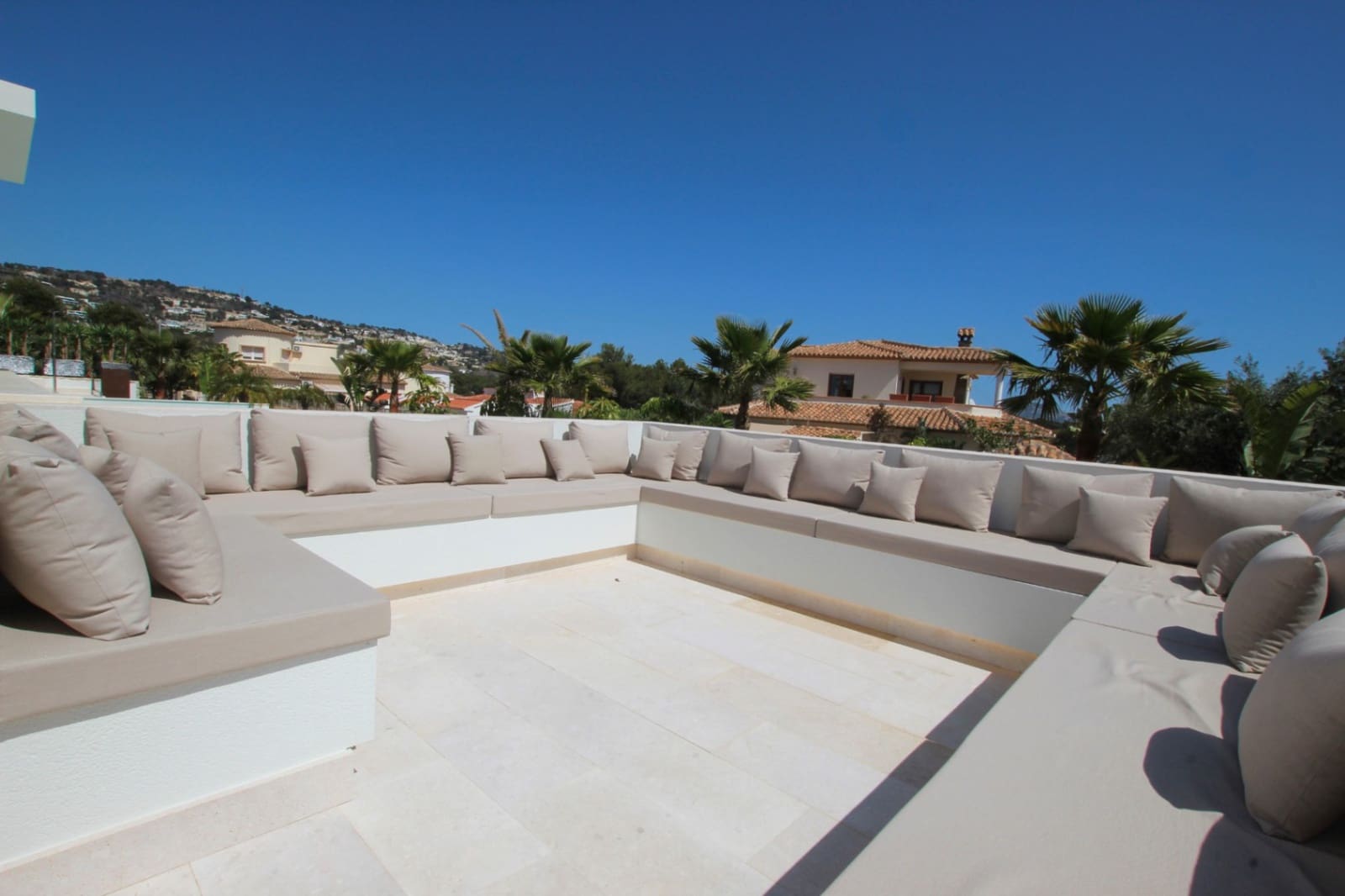 4 soveværelse Villa til salg i Benissa med swimmingpool garage - € 2.260.000 (Ref: 9521951)