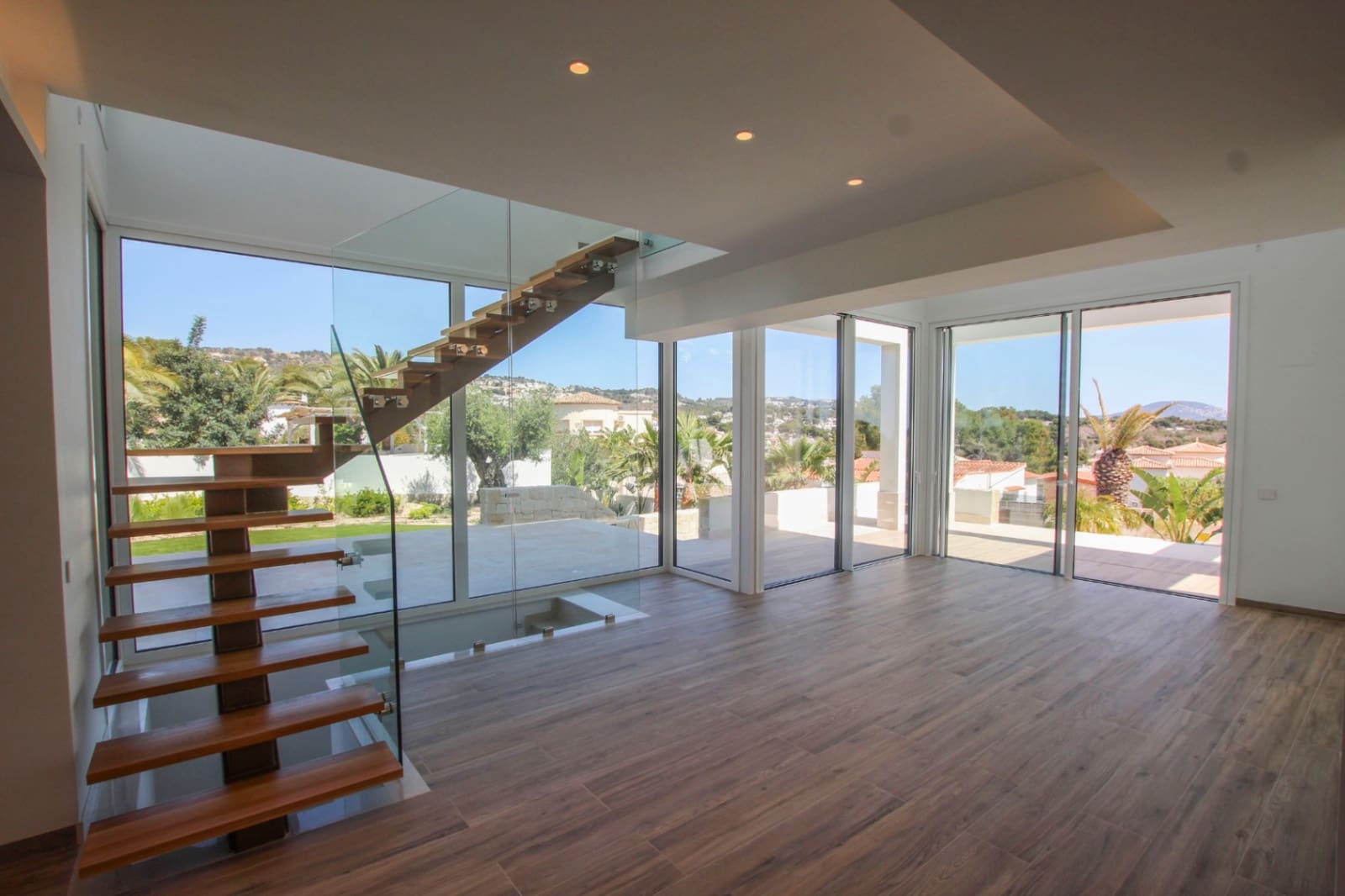 4 soveværelse Villa til salg i Benissa med swimmingpool garage - € 2.260.000 (Ref: 9521951)