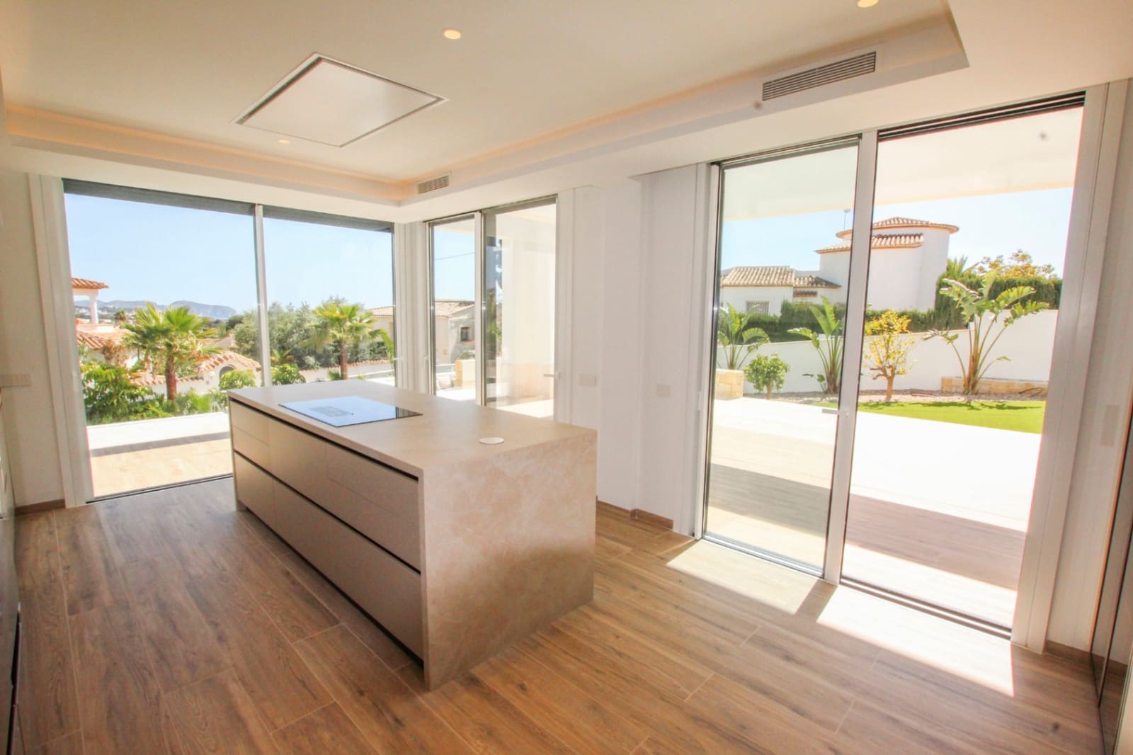 4 soveværelse Villa til salg i Benissa med swimmingpool garage - € 2.260.000 (Ref: 9521951)