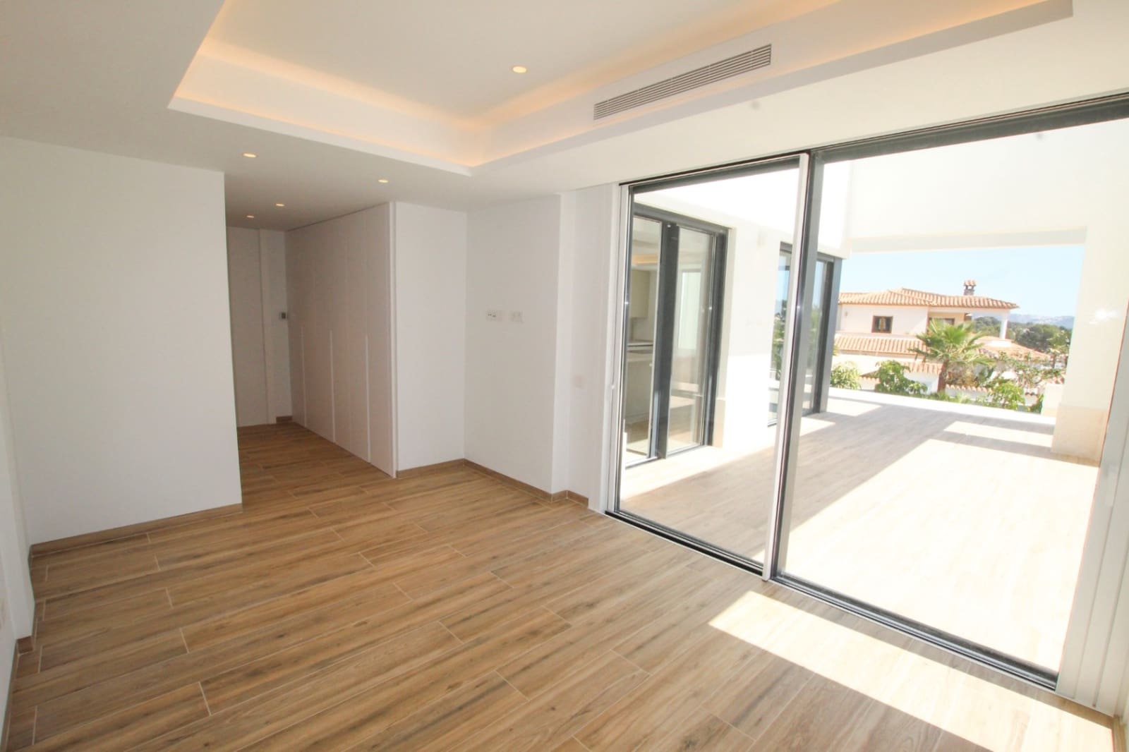 4 soveværelse Villa til salg i Benissa med swimmingpool garage - € 2.260.000 (Ref: 9521951)