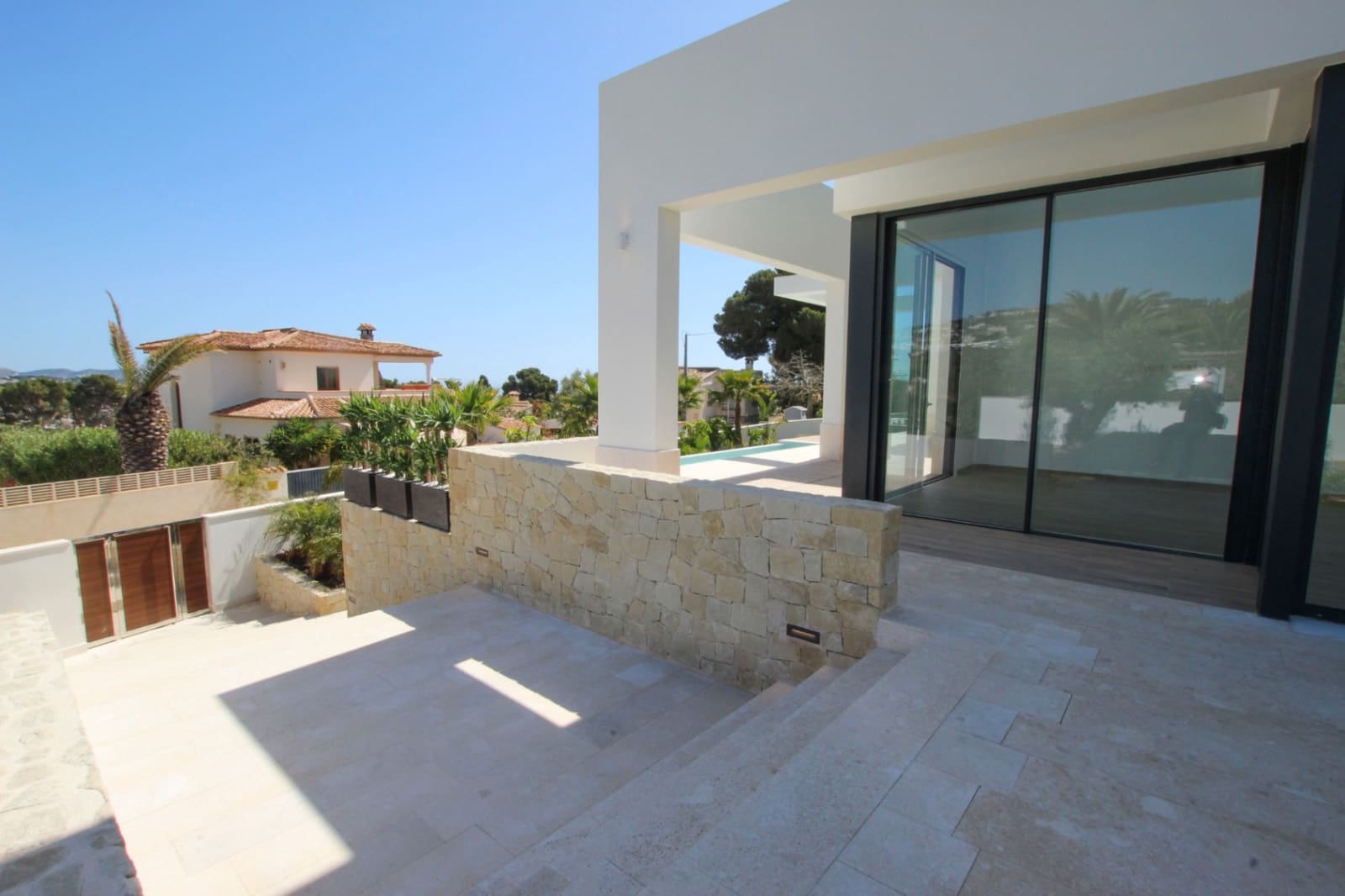 4 soveværelse Villa til salg i Benissa med swimmingpool garage - € 2.260.000 (Ref: 9521951)