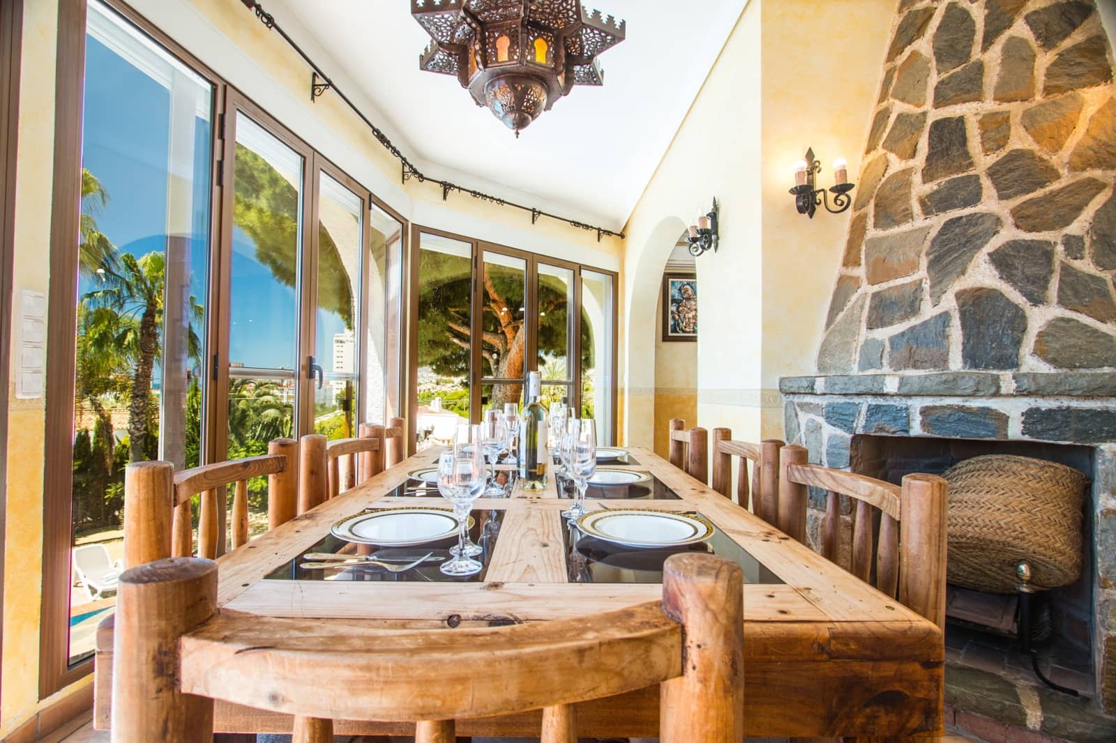 5 bedroom Villa for sale in Calpe / Calp with pool - € 790,000 (Ref: 9528945)