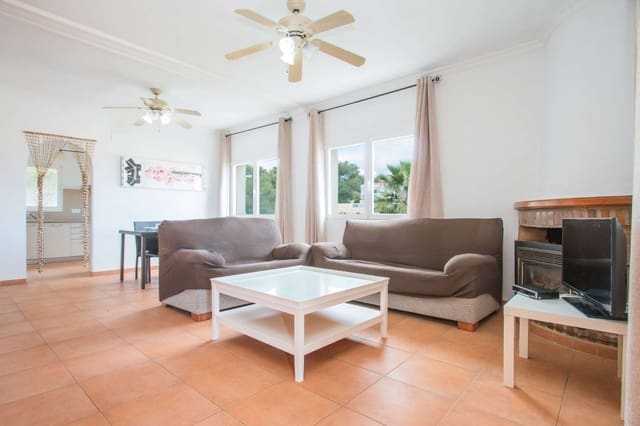 12 soveværelse Villa til salg i Calpe / Calp med swimmingpool - € 1.260.000 (Ref: 9528946)