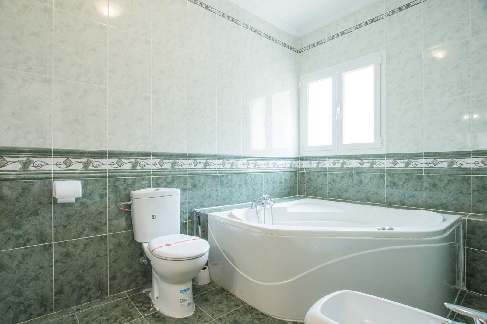 12 soveværelse Villa til salg i Calpe / Calp med swimmingpool - € 1.260.000 (Ref: 9528946)