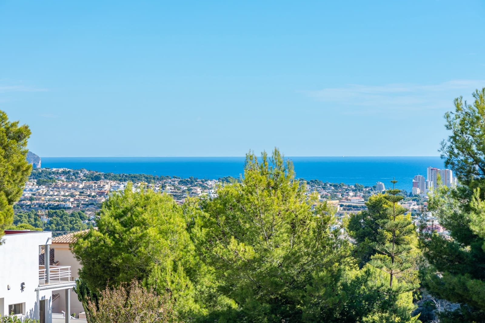 4 makuuhuone Huvila myytävänä paikassa Calpe / Calp mukana uima-altaan - 665 000 € (Ref: 9528947)