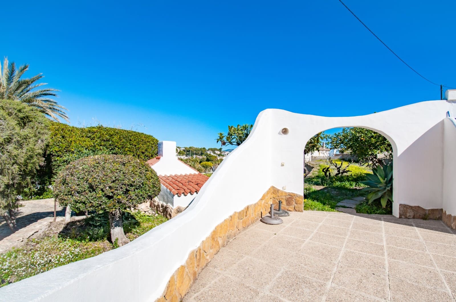 6 bedroom Villa for sale in Benissa with pool - € 890,000 (Ref: 9528948)