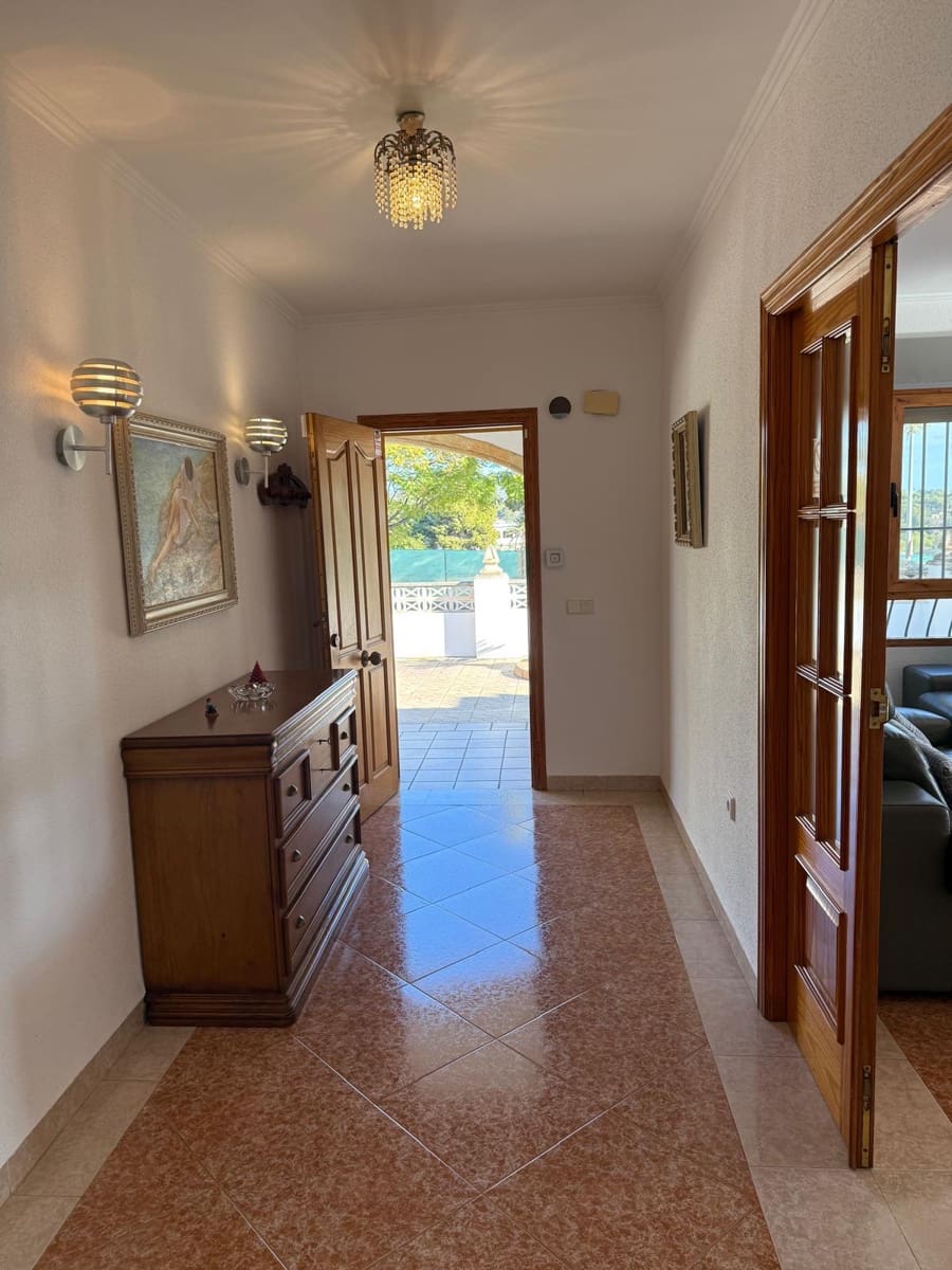 3 soverom Villa til salgs i Calpe / Calp med svømmebasseng - € 850 000 (Ref: 9528954)