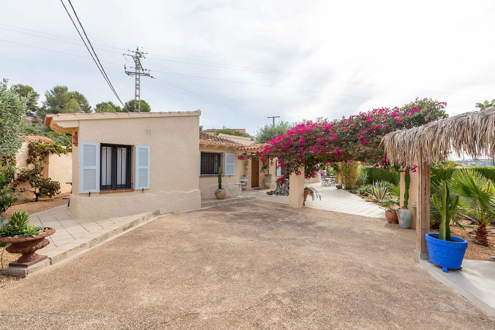 Chalet de 2 habitaciones en Moraira en venta con piscina - 680.000 € (Ref: 9534522)