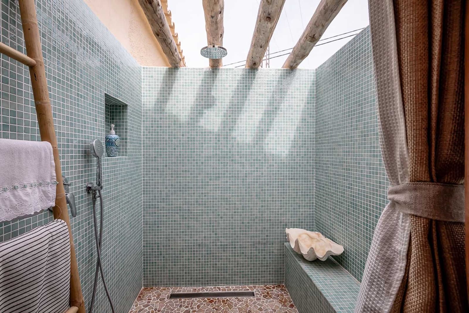 Chalet de 2 habitaciones en Moraira en venta con piscina - 680.000 € (Ref: 9534522)