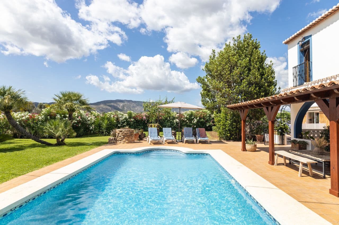 6 bedroom Finca/Country House for sale in Denia with pool garage - € 850,000 (Ref: 9541742)