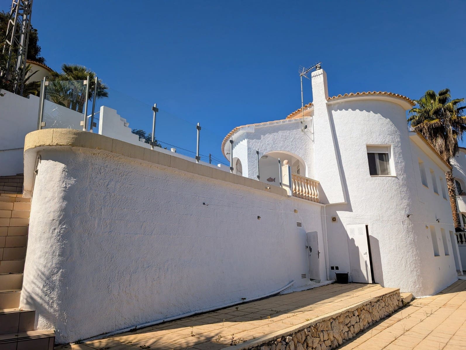 Chalet de 4 habitaciones en Benissa en venta con piscina garaje - 599.500 € (Ref: 9552402)