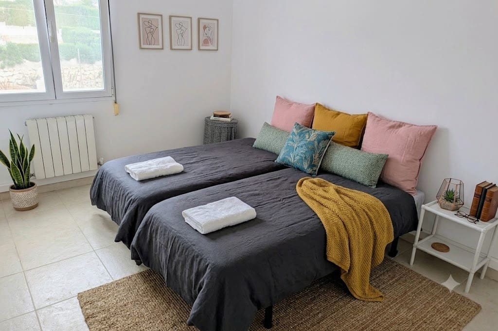 4 bedroom Villa for sale in Benissa with pool garage - € 599,500 (Ref: 9552402)