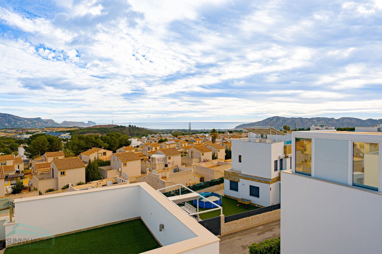 2 makuuhuone Paritalo myytävänä paikassa Polop mukana uima-altaan - 319 000 € (Ref: 9552403)