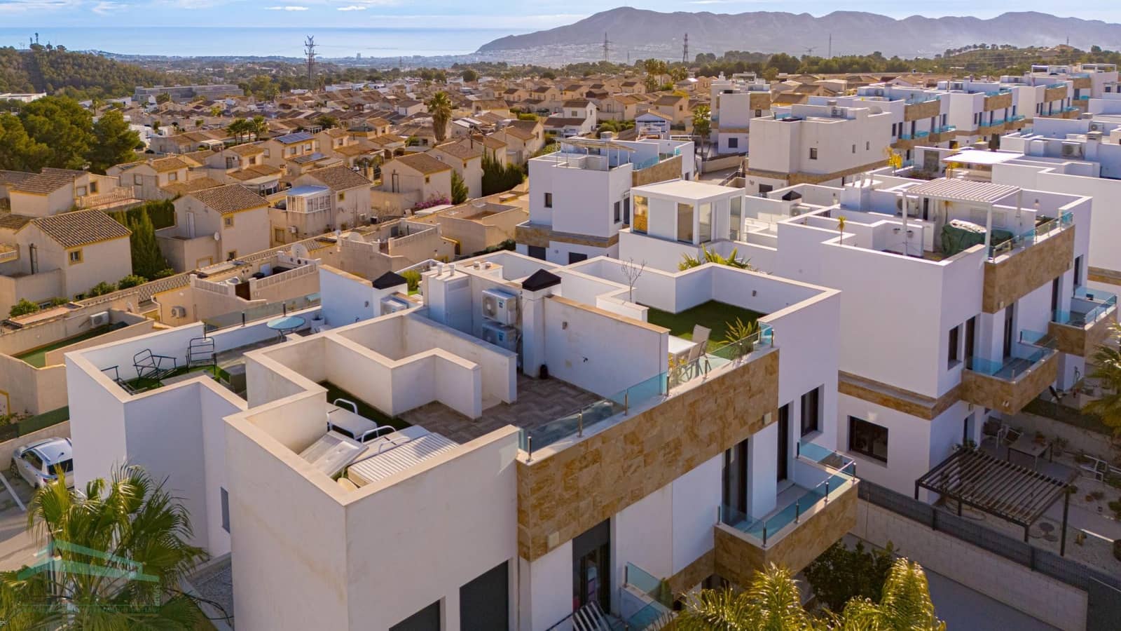 2 makuuhuone Paritalo myytävänä paikassa Polop mukana uima-altaan - 319 000 € (Ref: 9552403)