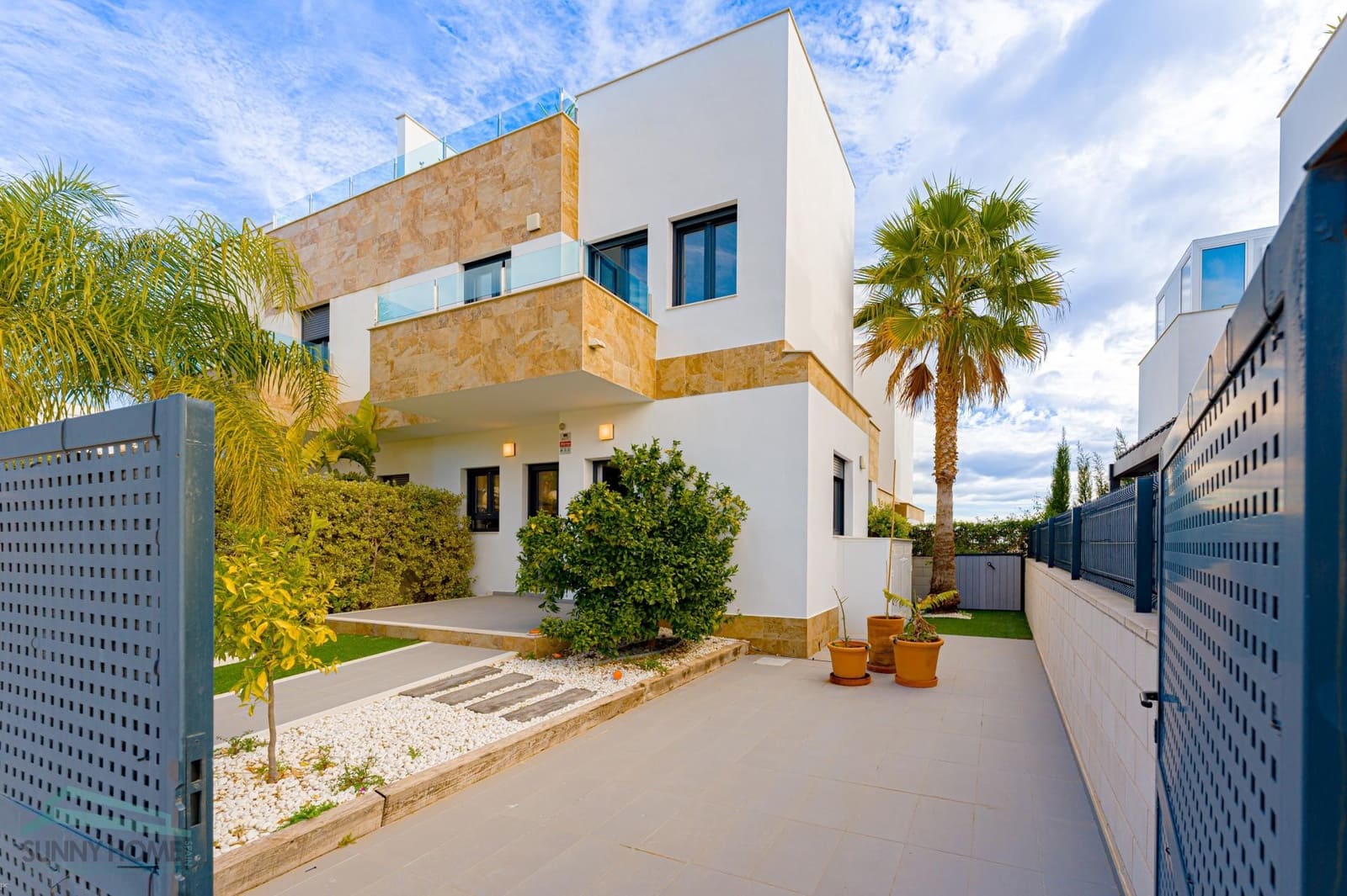 2 makuuhuone Paritalo myytävänä paikassa Polop mukana uima-altaan - 319 000 € (Ref: 9552403)