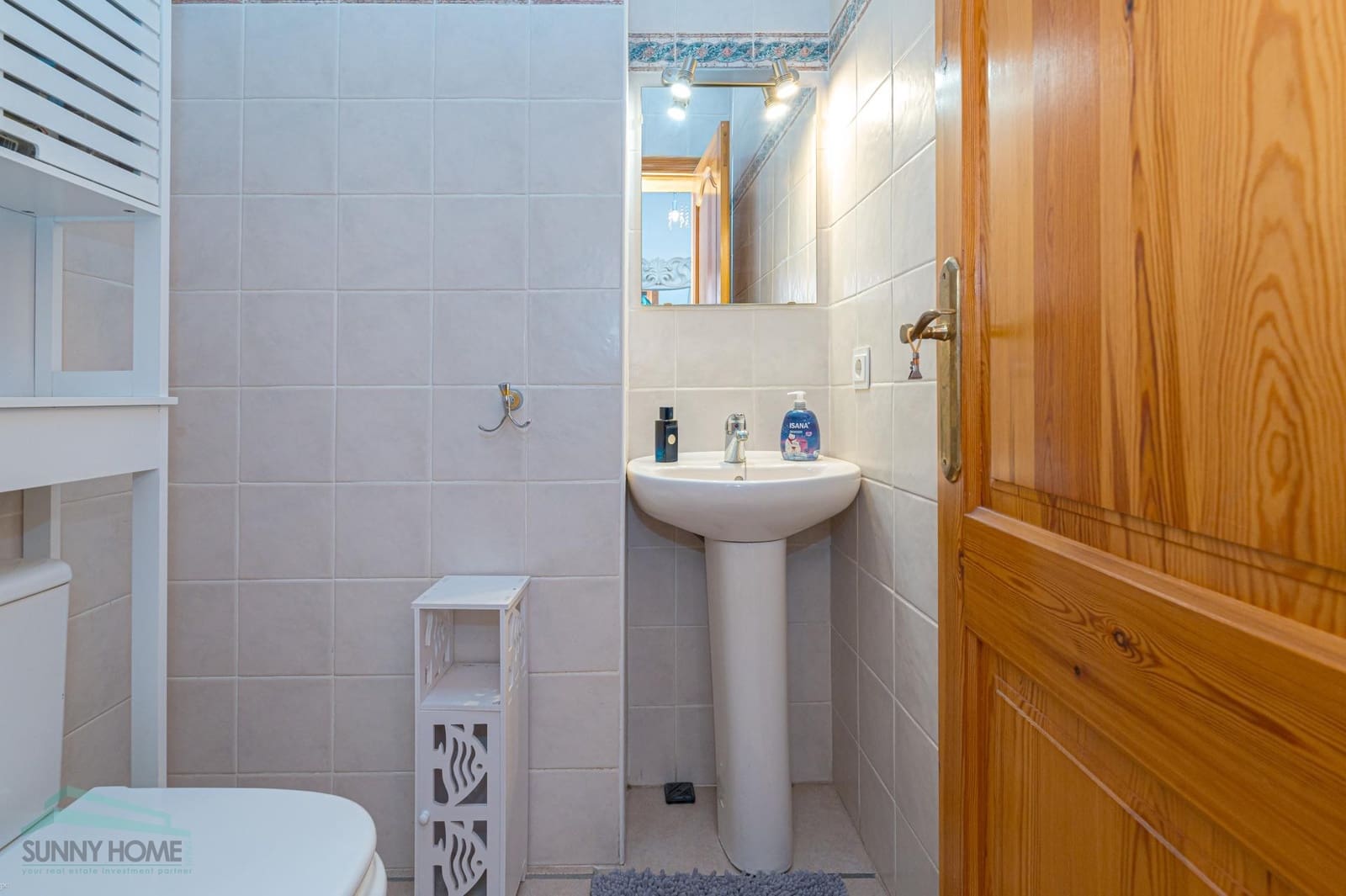 5 bedroom Villa for sale in La Nucia with garage - € 590,000 (Ref: 9558033)