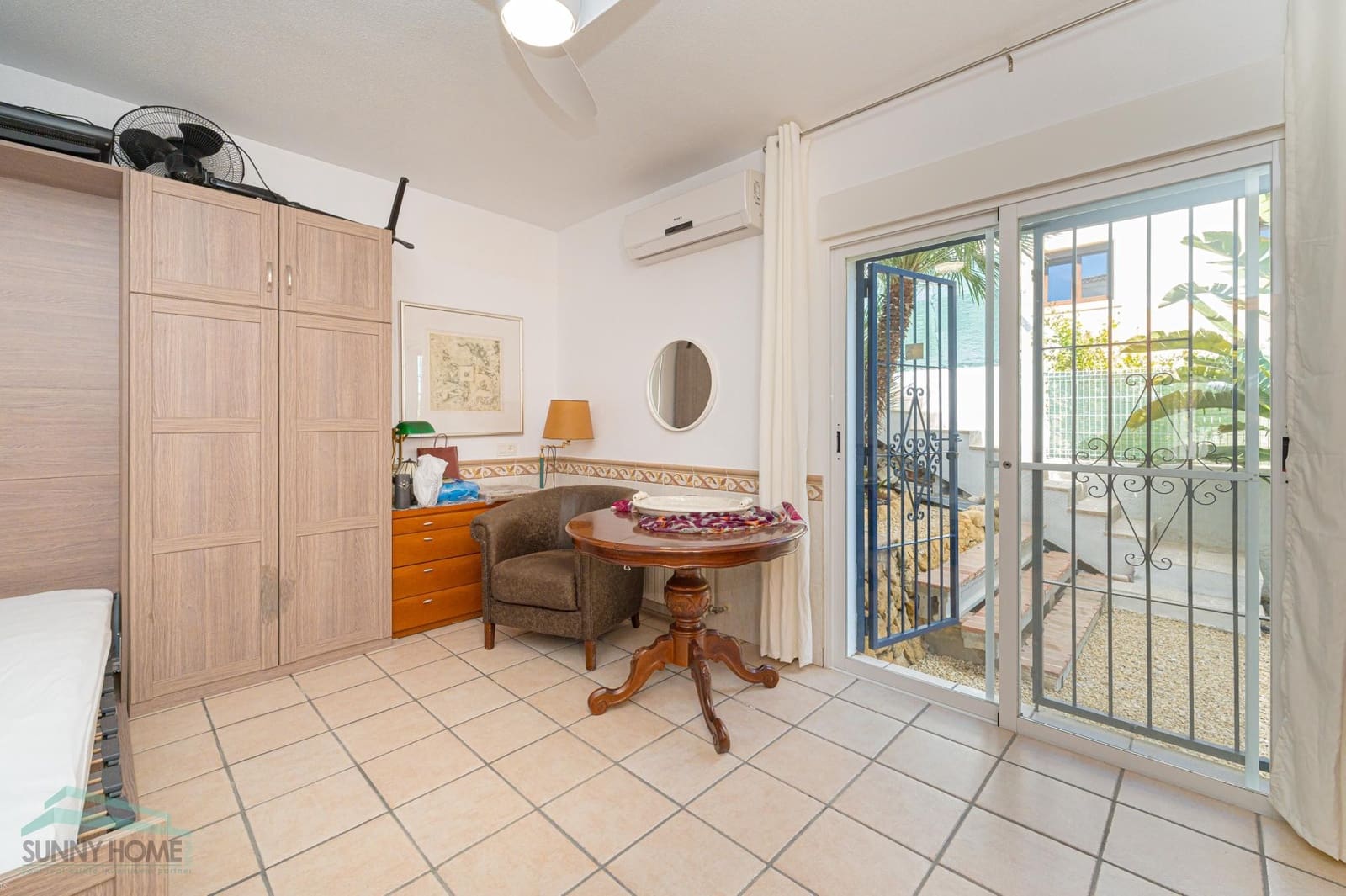 5 bedroom Villa for sale in La Nucia with garage - € 590,000 (Ref: 9558033)