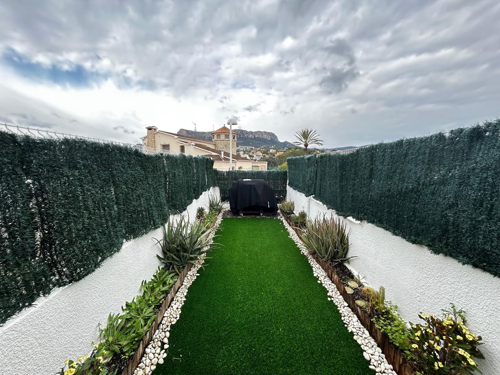 4 bedroom Villa for sale in Calpe / Calp with pool - € 635,000 (Ref: 9578979)