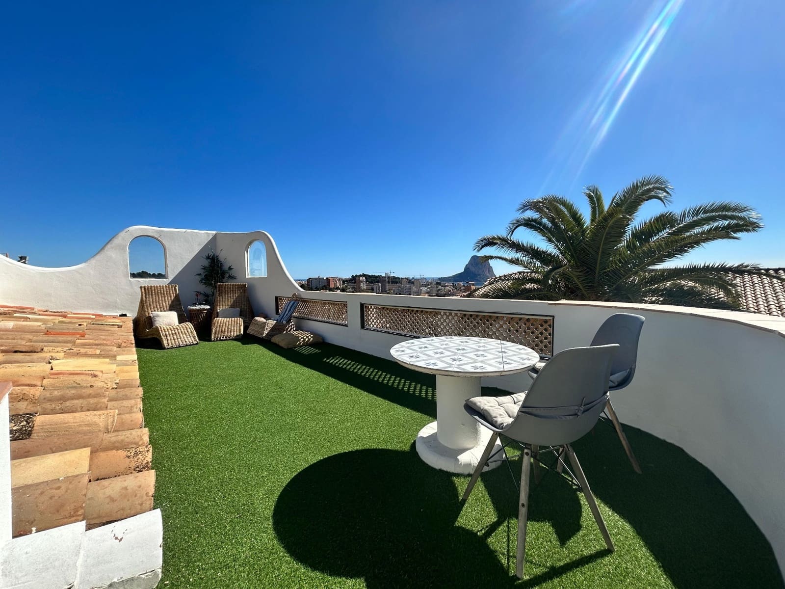 6 bedroom Villa for sale in Calpe / Calp with pool - € 845,000 (Ref: 9578980)