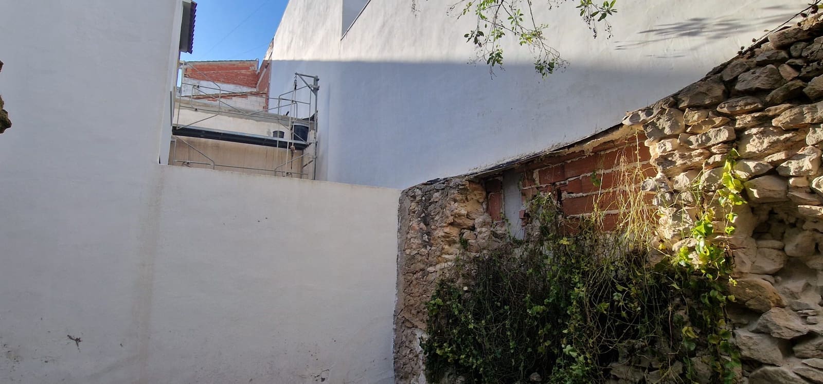 Mark till salu i Benissa - 69 000 € (Ref: 9596780)