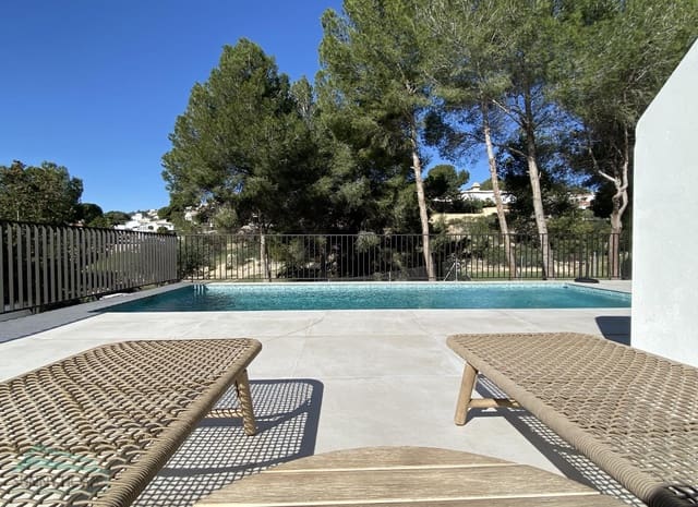 3 bedroom Villa for sale in Benissa - € 1,095,000 (Ref: 9596783)