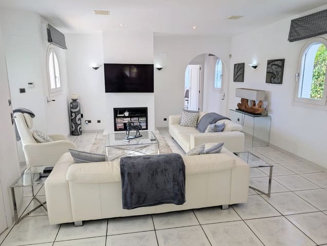 3 sovrum Villa till salu i Moraira, Teulada-Moraira med pool garage - 1 100 000 € (Ref: 9618154)