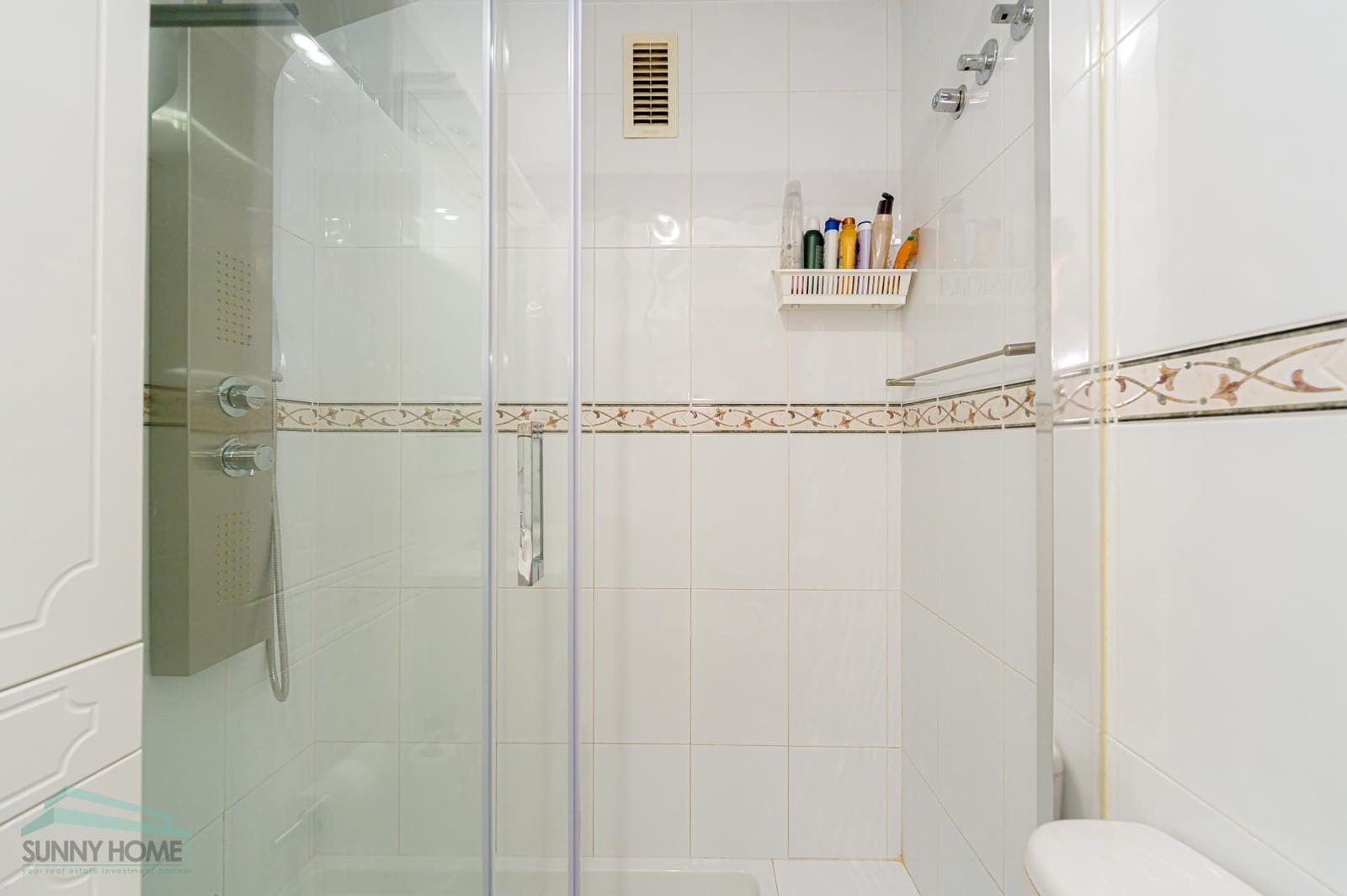 2 quarto Apartamento para venda em Benidorm com piscina - 220 000 € (Ref: 9641389)