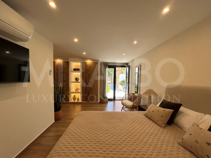 4 chambre Villa/Maison à vendre à Javea / Xabia avec piscine - 1 500 000 € (Ref: 9656591)