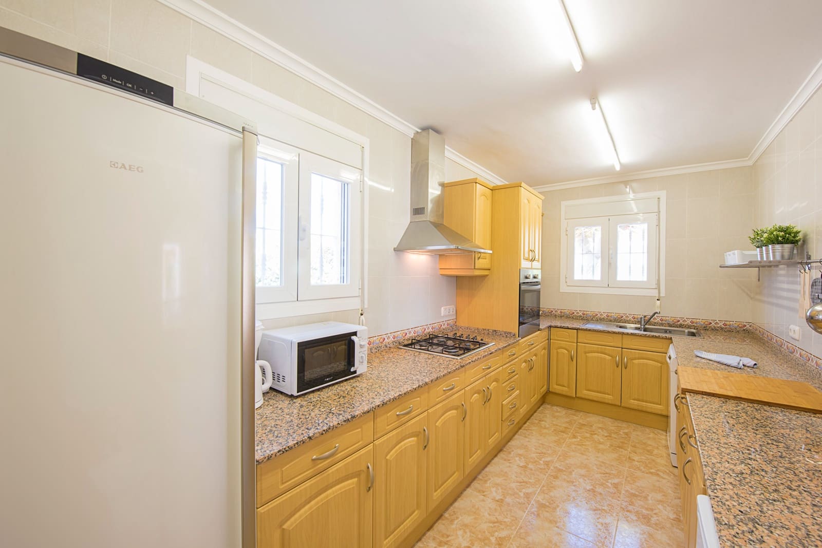 5 slaapkamer Villa te koop in Calpe / Calp met zwembad - € 585.000 (Ref: 9656592)