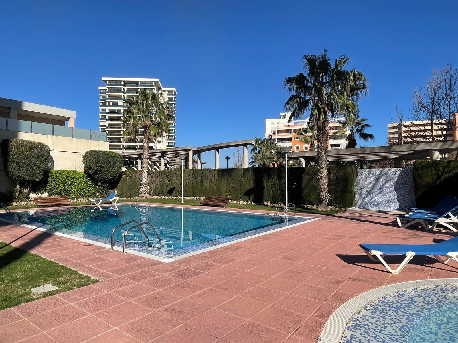 Apartamento de 2 habitaciones en Calpe / Calp en venta con piscina - 519.000 € (Ref: 9677768)