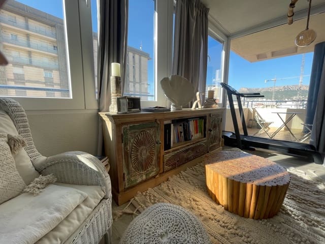 Apartamento de 2 habitaciones en Calpe / Calp en venta con piscina - 519.000 € (Ref: 9677768)