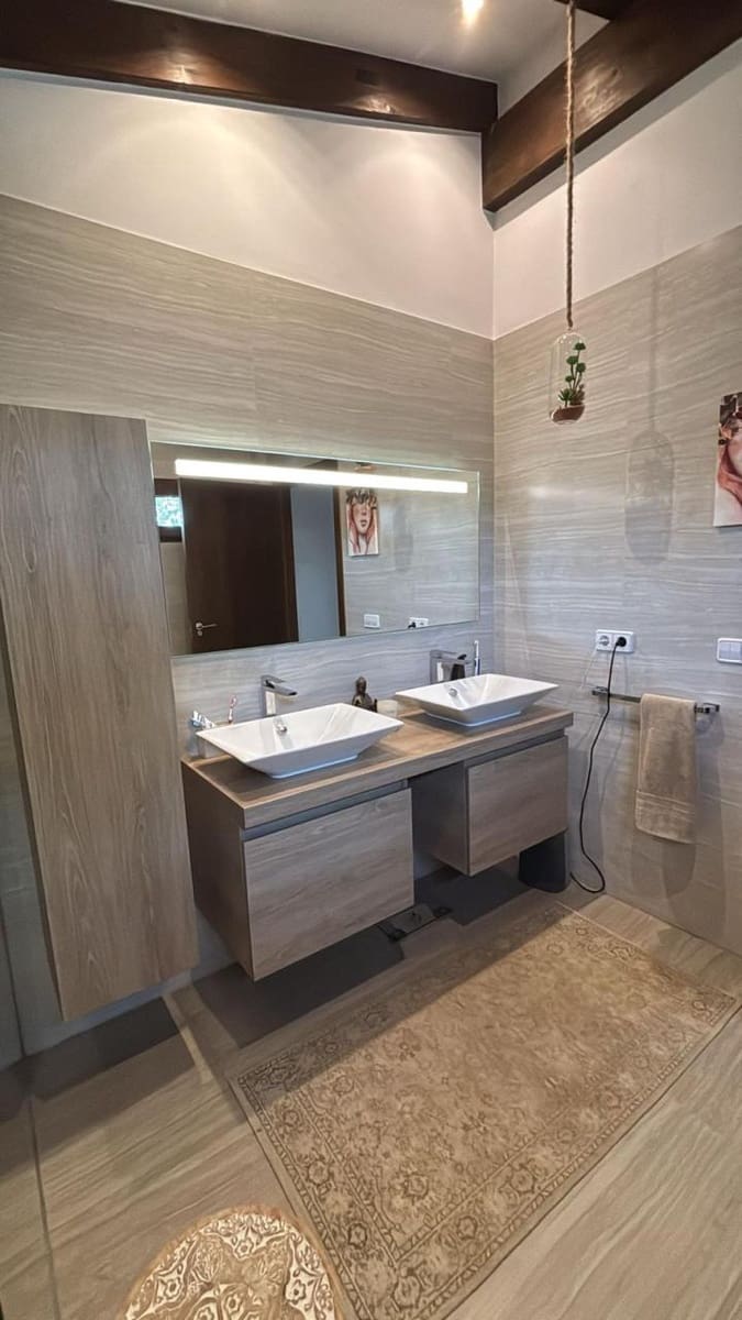 5 makuuhuone Maalaistalo myytävänä paikassa Alfaz del Pi / L'Alfas del Pi mukana 
autotalli - 1 495 000 € (Ref: 9699888)