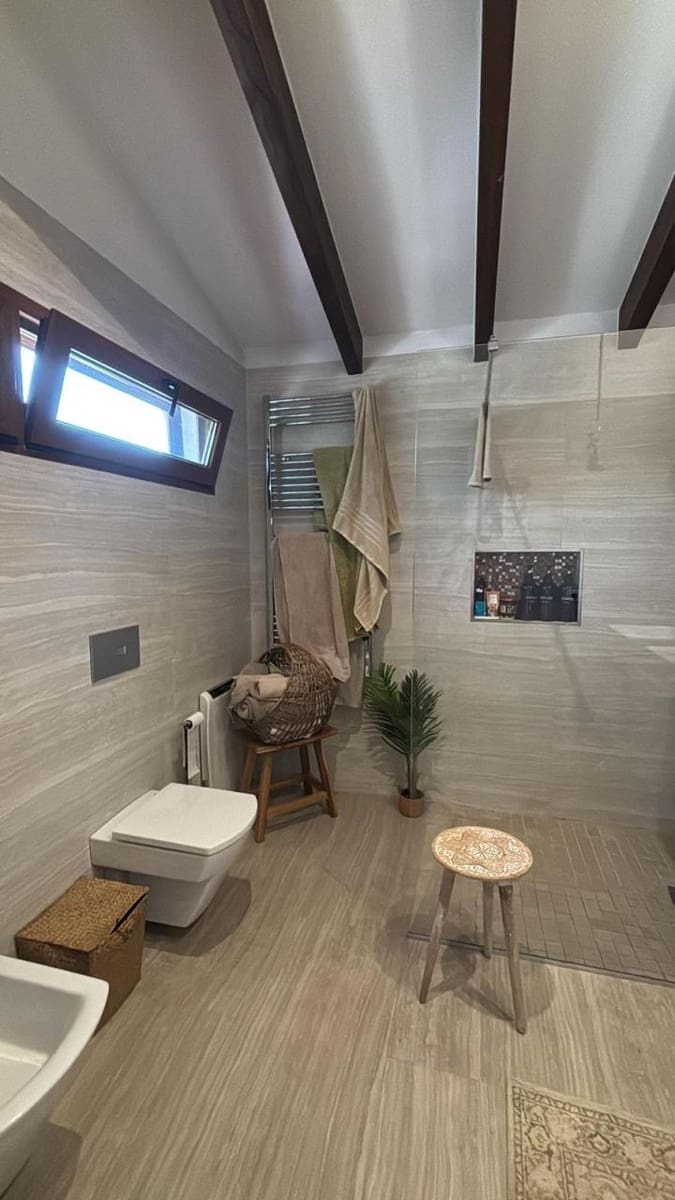 5 makuuhuone Maalaistalo myytävänä paikassa Alfaz del Pi / L'Alfas del Pi mukana 
autotalli - 1 495 000 € (Ref: 9699888)