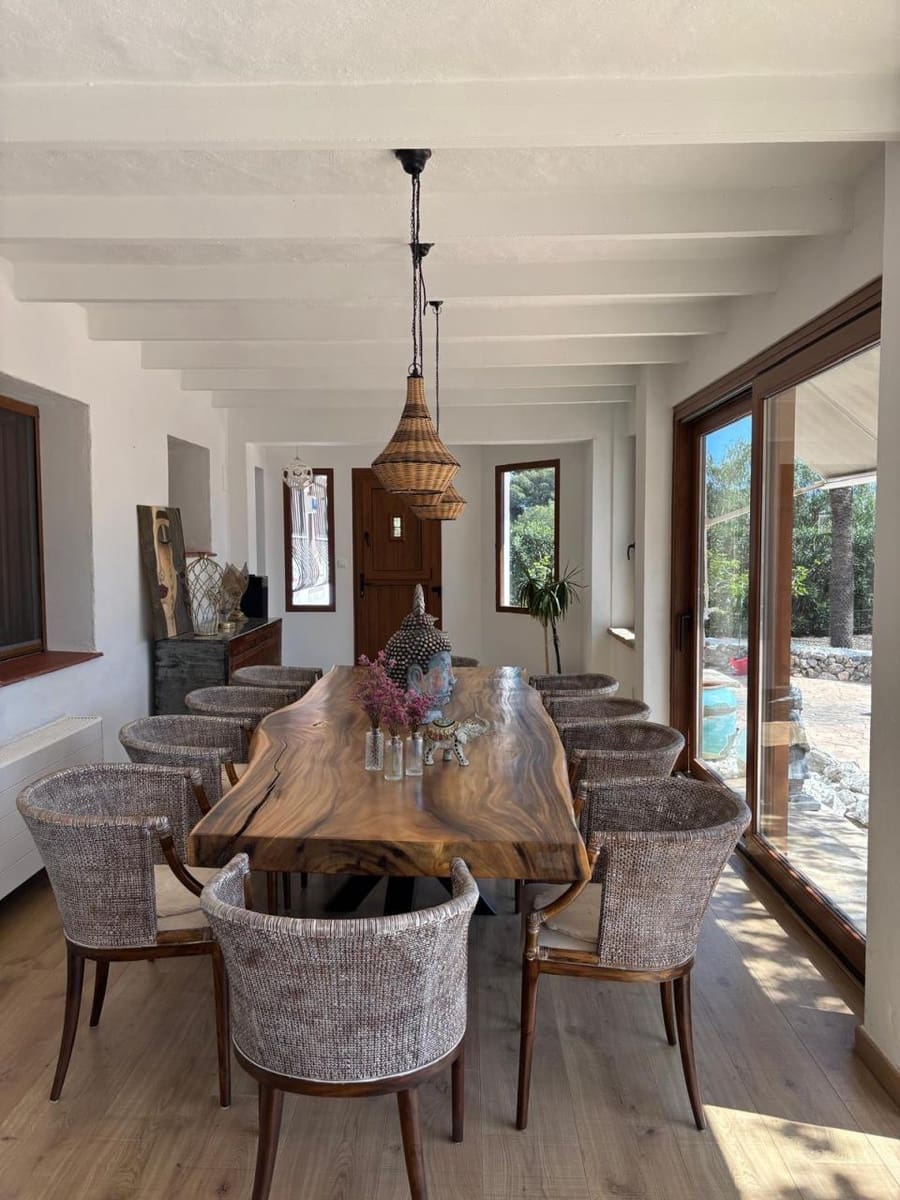 5 makuuhuone Maalaistalo myytävänä paikassa Alfaz del Pi / L'Alfas del Pi mukana 
autotalli - 1 495 000 € (Ref: 9699888)