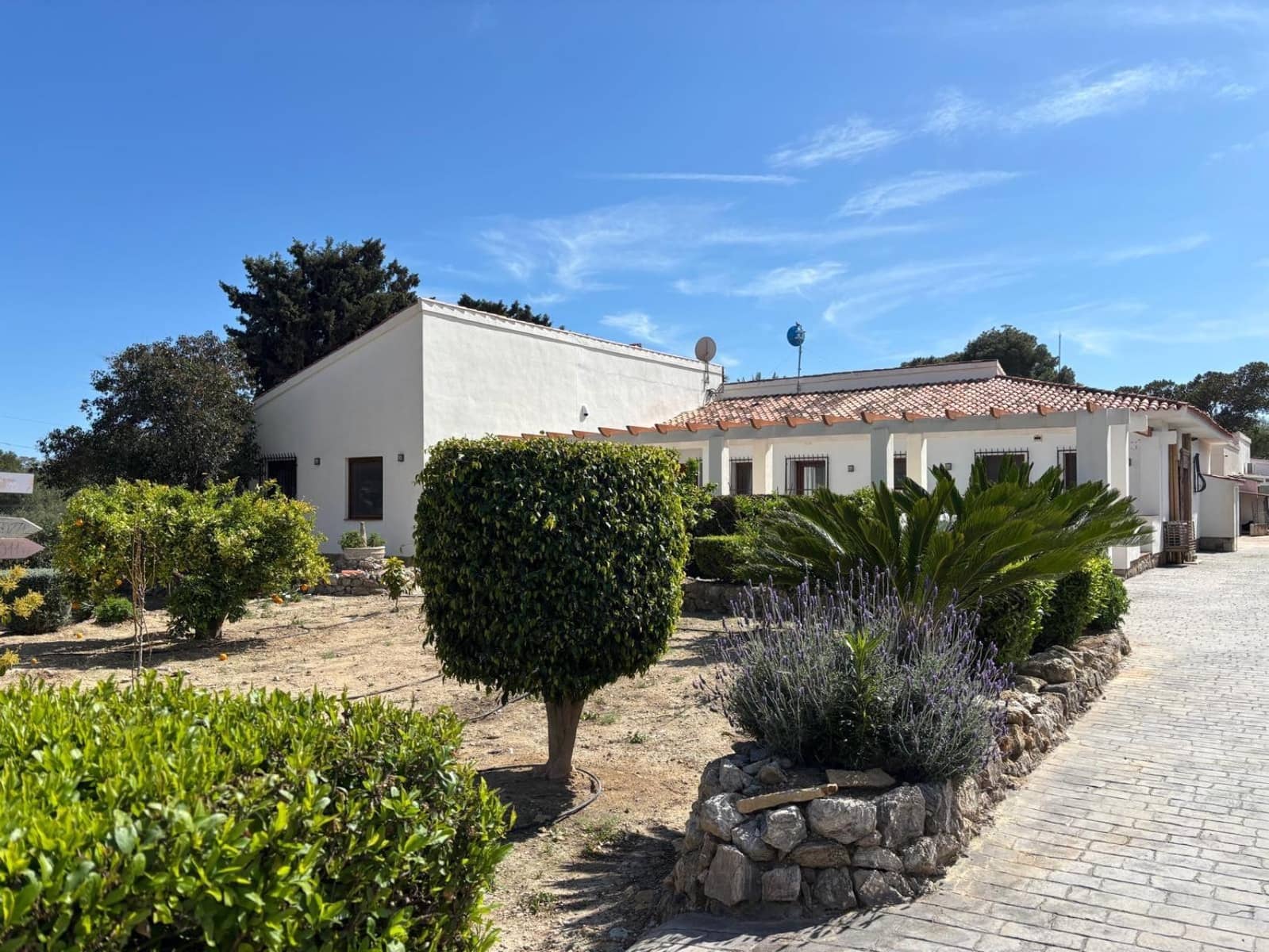 5 makuuhuone Maalaistalo myytävänä paikassa Alfaz del Pi / L'Alfas del Pi mukana 
autotalli - 1 495 000 € (Ref: 9699888)