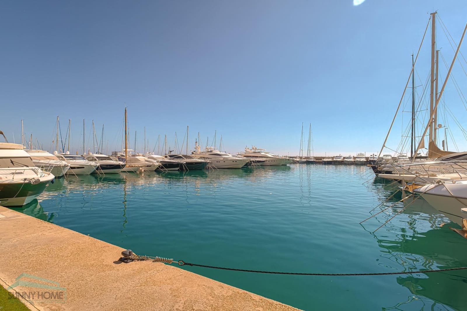 1 bedroom Apartment for sale in Altea with pool garage - € 279,000 (Ref: 9699889)