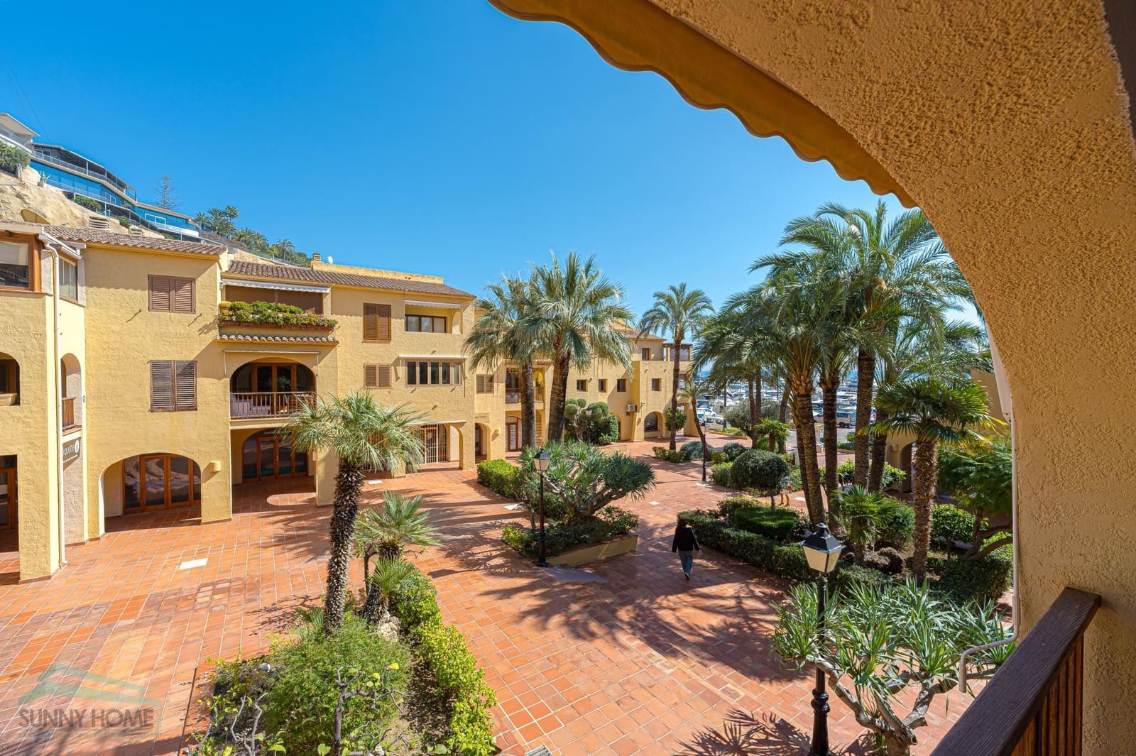 1 bedroom Apartment for sale in Altea with pool garage - € 279,000 (Ref: 9699889)