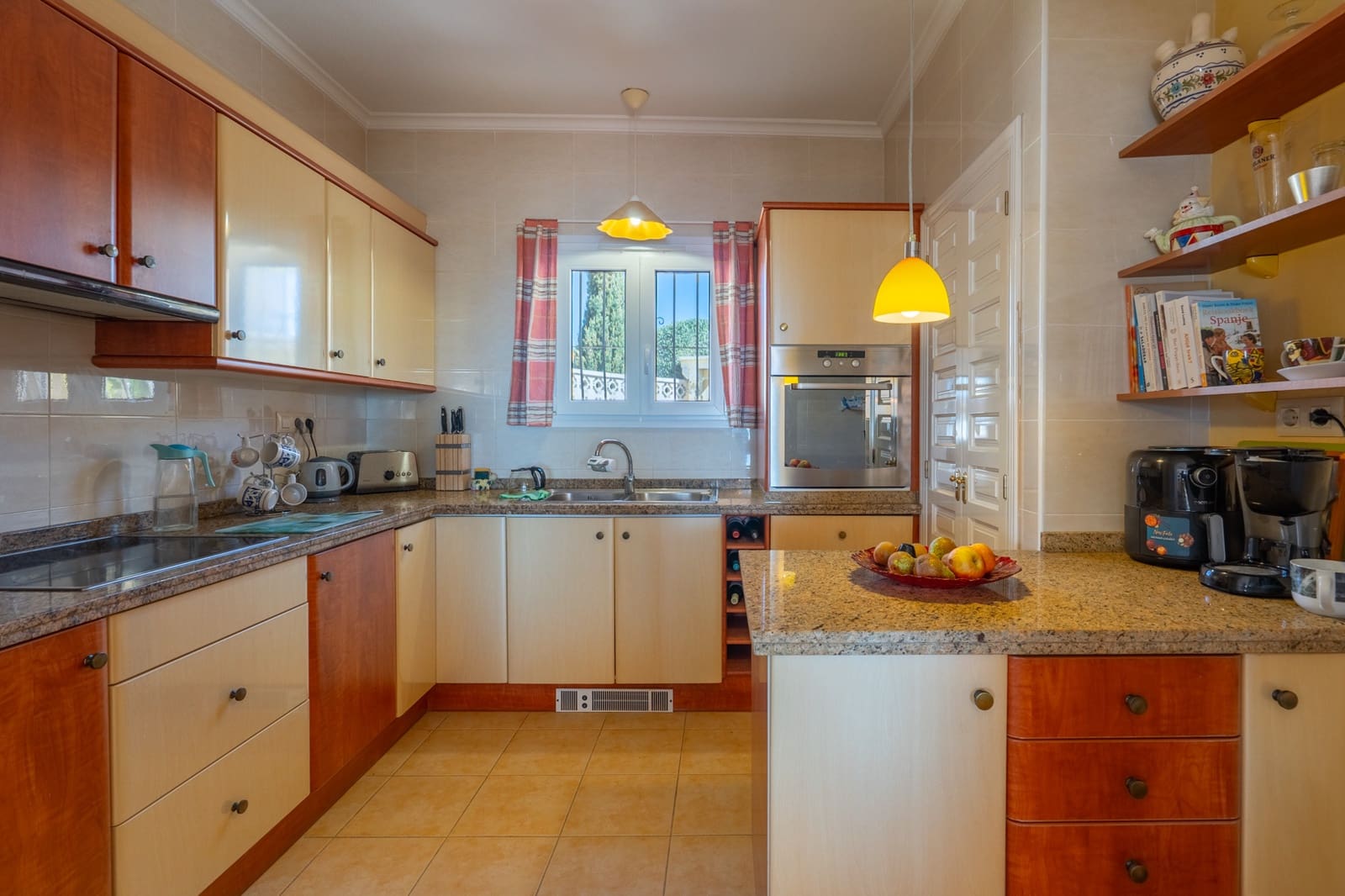 4 soveværelse Villa til salg i Benitachell / Benitatxell med swimmingpool - € 745.000 (Ref: 9720347)