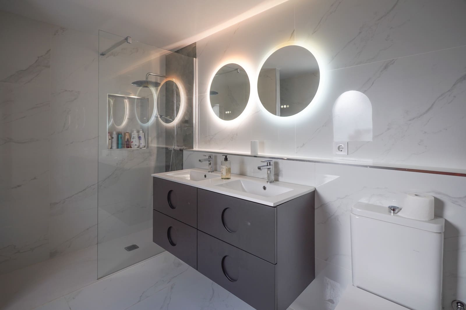 3 soveværelse Byhus til salg i Oliva - € 286.500 (Ref: 9720349)