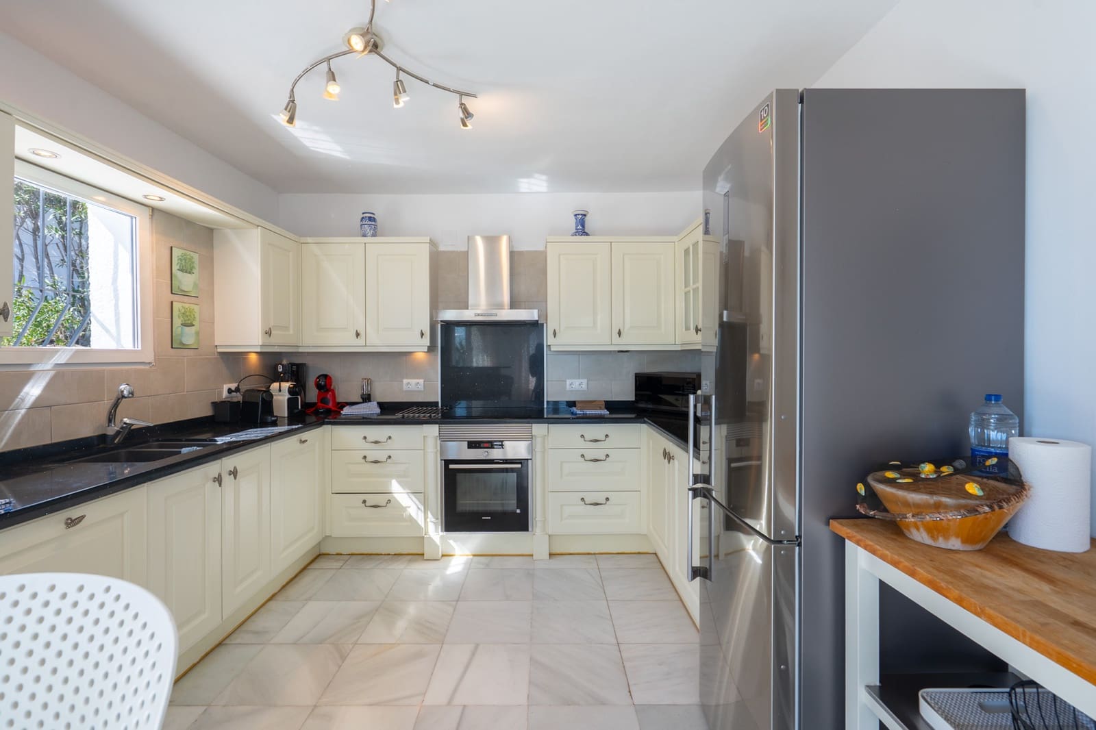 4 slaapkamer Villa te koop in Benitachell / Benitatxell met zwembad garage - € 900.000 (Ref: 9720350)