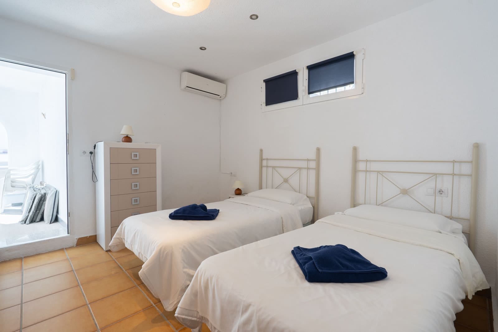 4 slaapkamer Villa te koop in Benitachell / Benitatxell met zwembad garage - € 900.000 (Ref: 9720350)