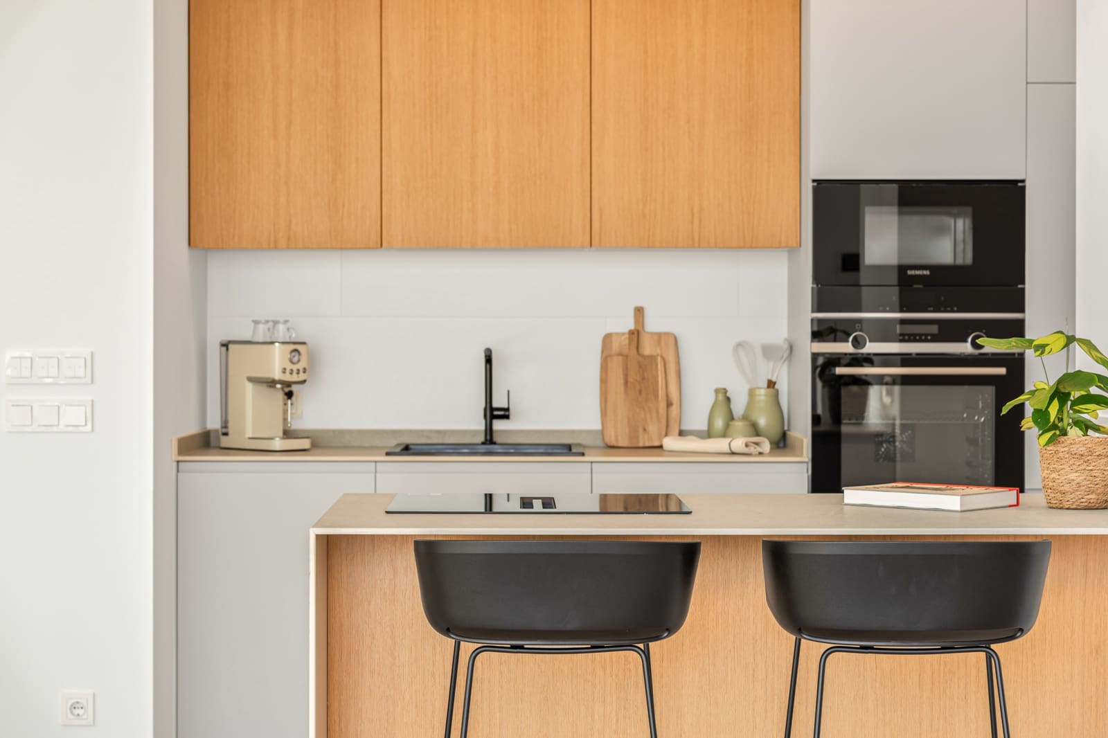 4 sypialnia Willa na sprzedaż w Benitachell / Benitatxell z basenem garażem - 1 300 000 € (Ref: 9759460)