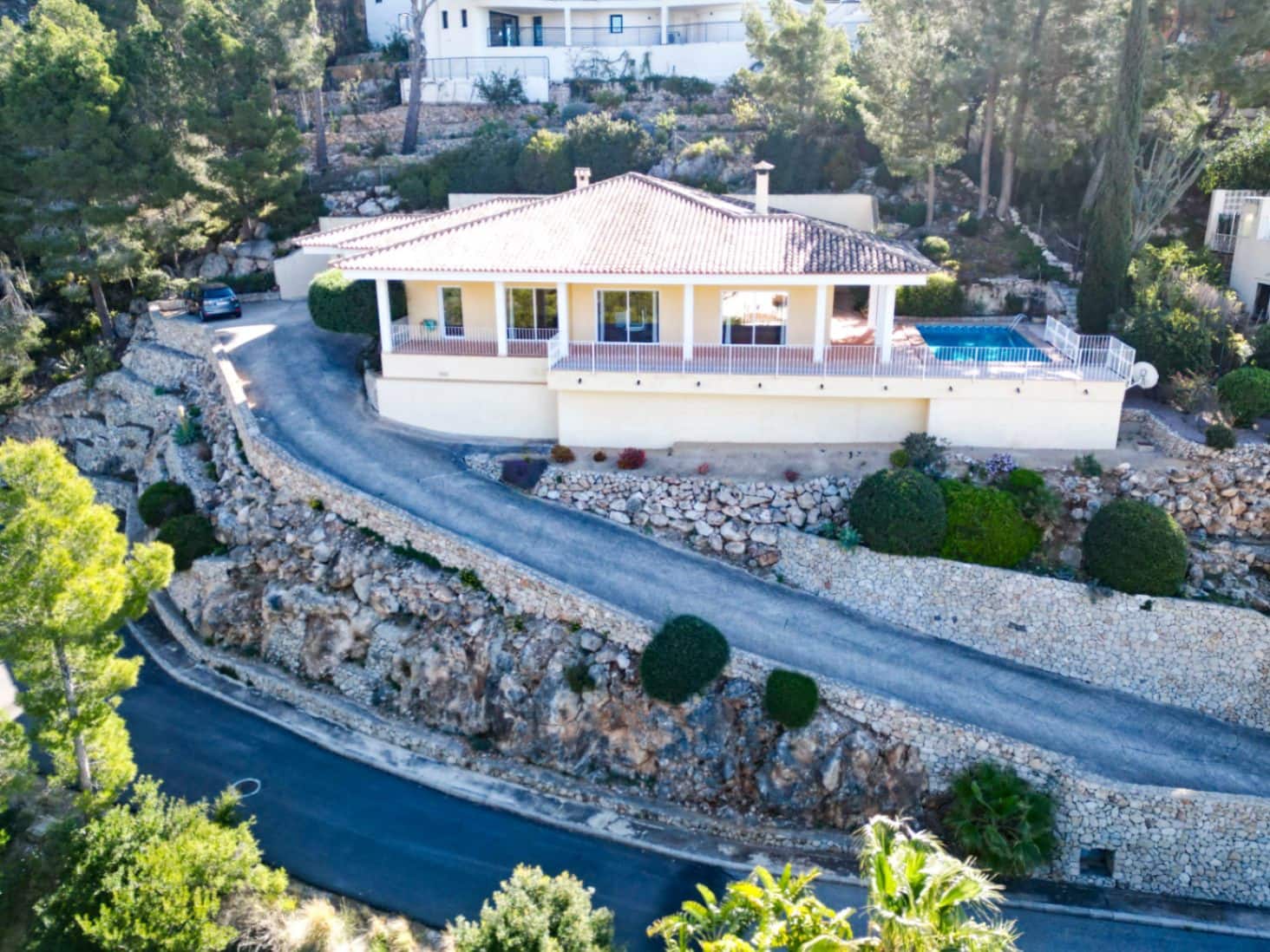 4 bedroom Villa for sale in Altea with pool garage - € 849,000 (Ref: 9778477)