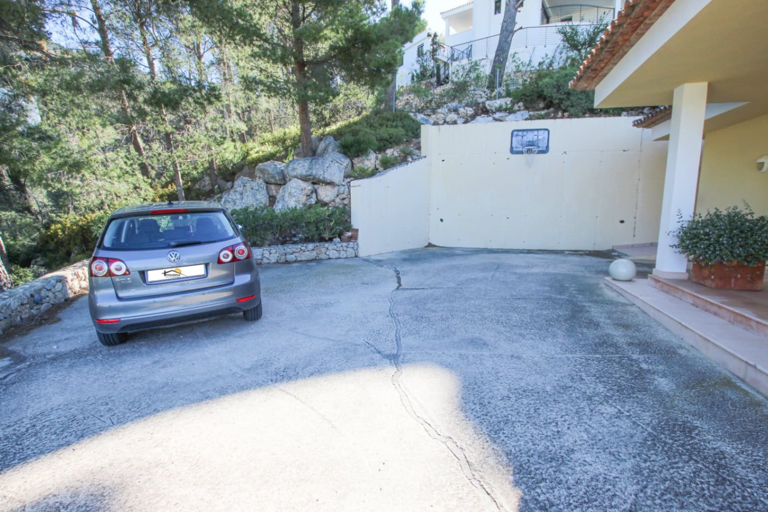 4 bedroom Villa for sale in Altea with pool garage - € 849,000 (Ref: 9778477)