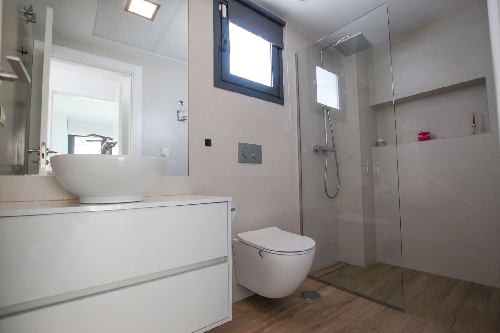 3 bedroom Villa for sale in Polop with pool garage - € 575,000 (Ref: 9785170)