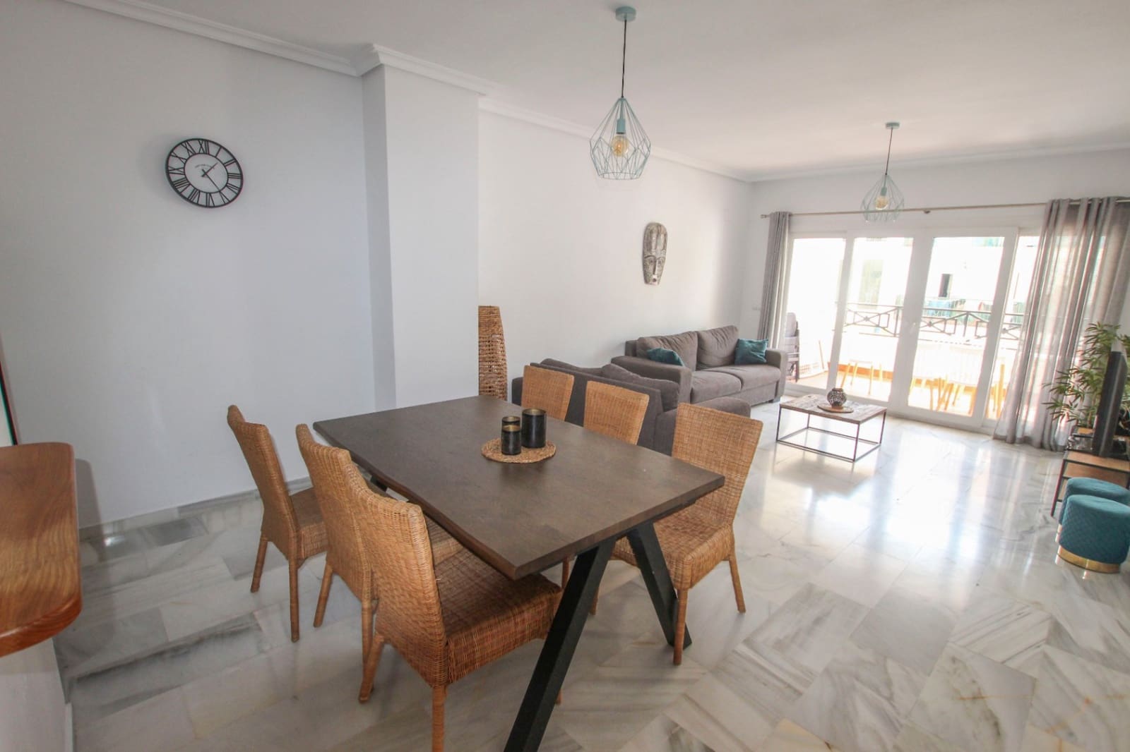 3 makuuhuone Huoneisto myytävänä paikassa Calpe / Calp mukana uima-altaan 
autotalli - 318 000 € (Ref: 9793211)