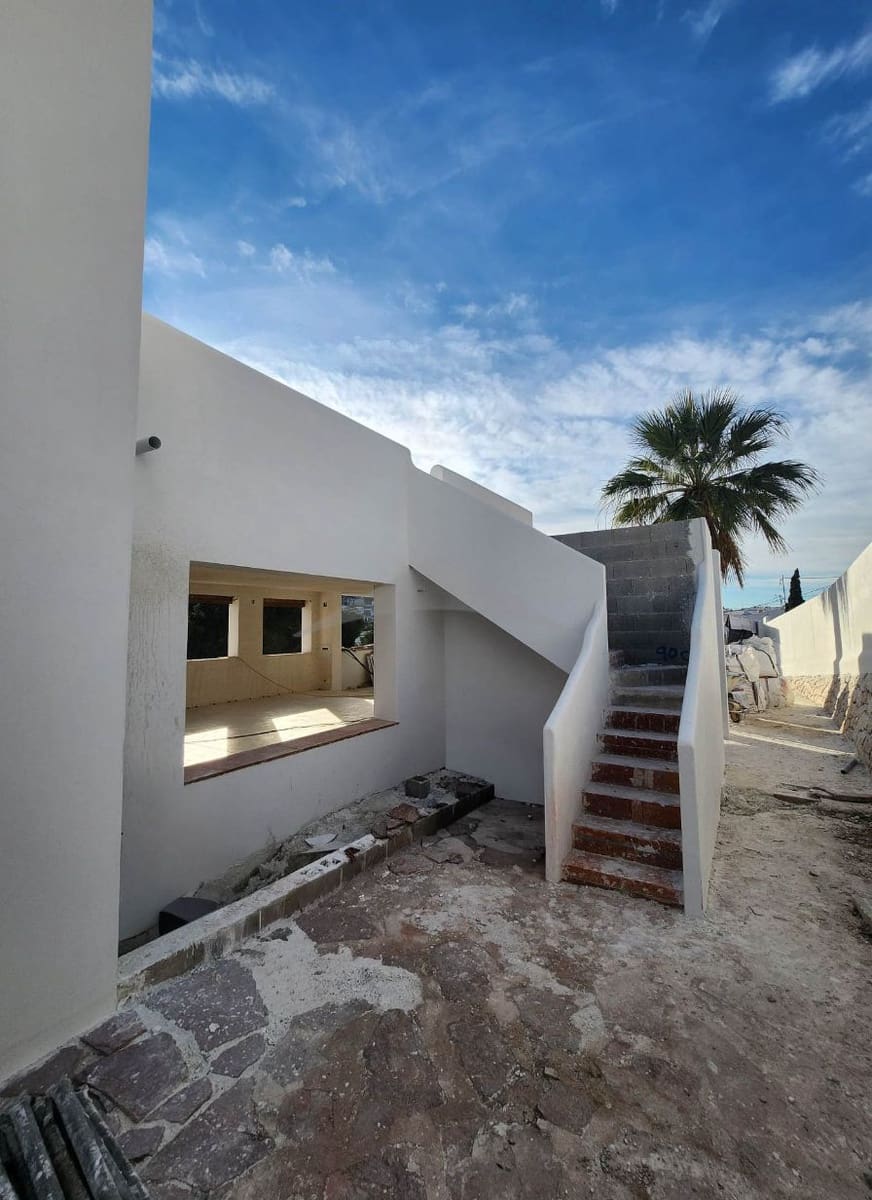 4 soveværelse Villa til salg i Moraira med swimmingpool garage - € 1.975.000 (Ref: 9793698)