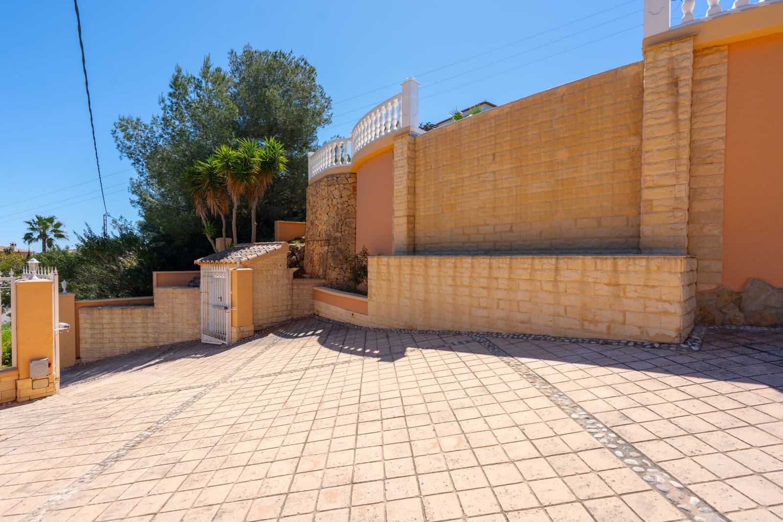 3 soveværelse Villa til salg i Javea / Xabia med swimmingpool garage - € 625.000 (Ref: 9795149)