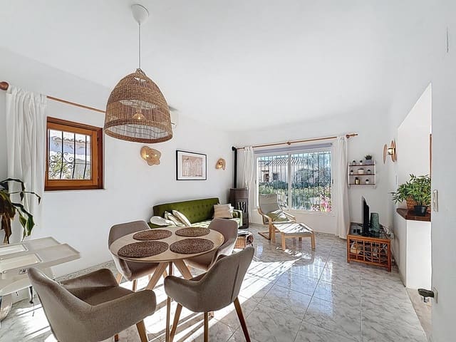 2 bedroom Villa for sale in Benitachell / Benitatxell with pool garage - € 335,000 (Ref: 9802519)